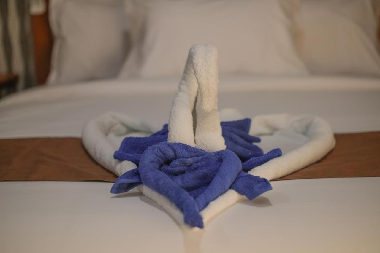 Prasi Sunrise Homestay Toyapakeh エクステリア 写真