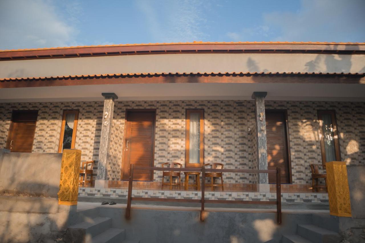 Prasi Sunrise Homestay Toyapakeh エクステリア 写真